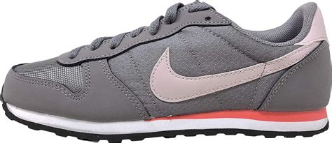 Nike Women's Genicco Fashion Sneaker 